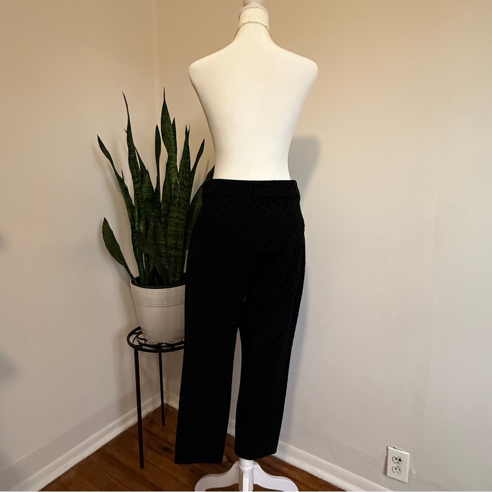 Old Navy | Black Dot‎ Pixie Skinny Pants, High Rise - Picture 3 of 7